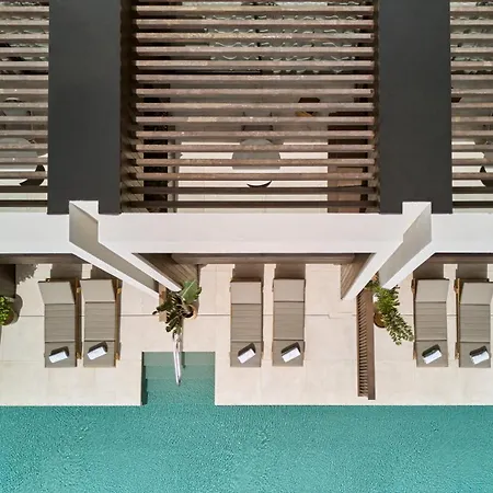 Royal Hideaway Corales מלון 5*