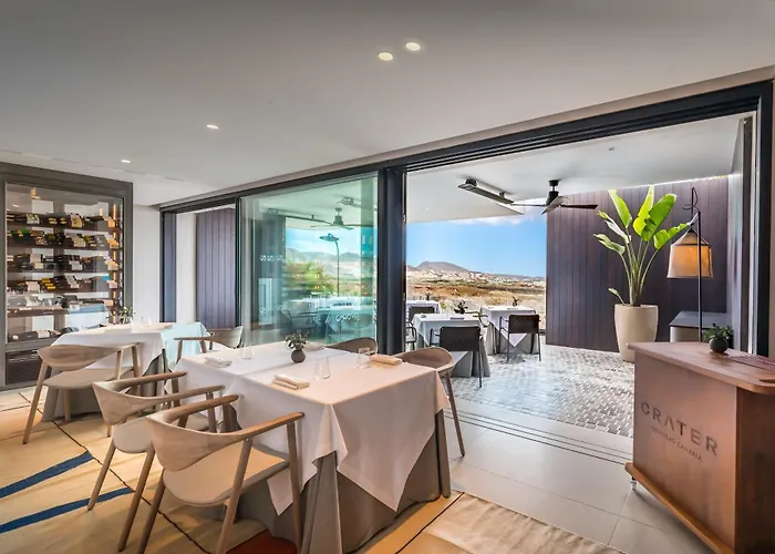 מלון Royal Hideaway Corales 5*