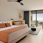Royal Hideaway Corales Hotel