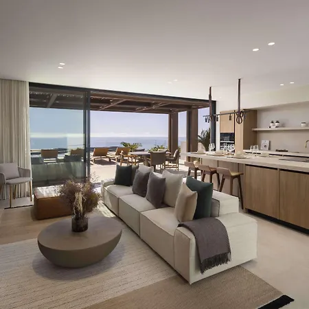 فندق Royal Hideaway Corales 5*